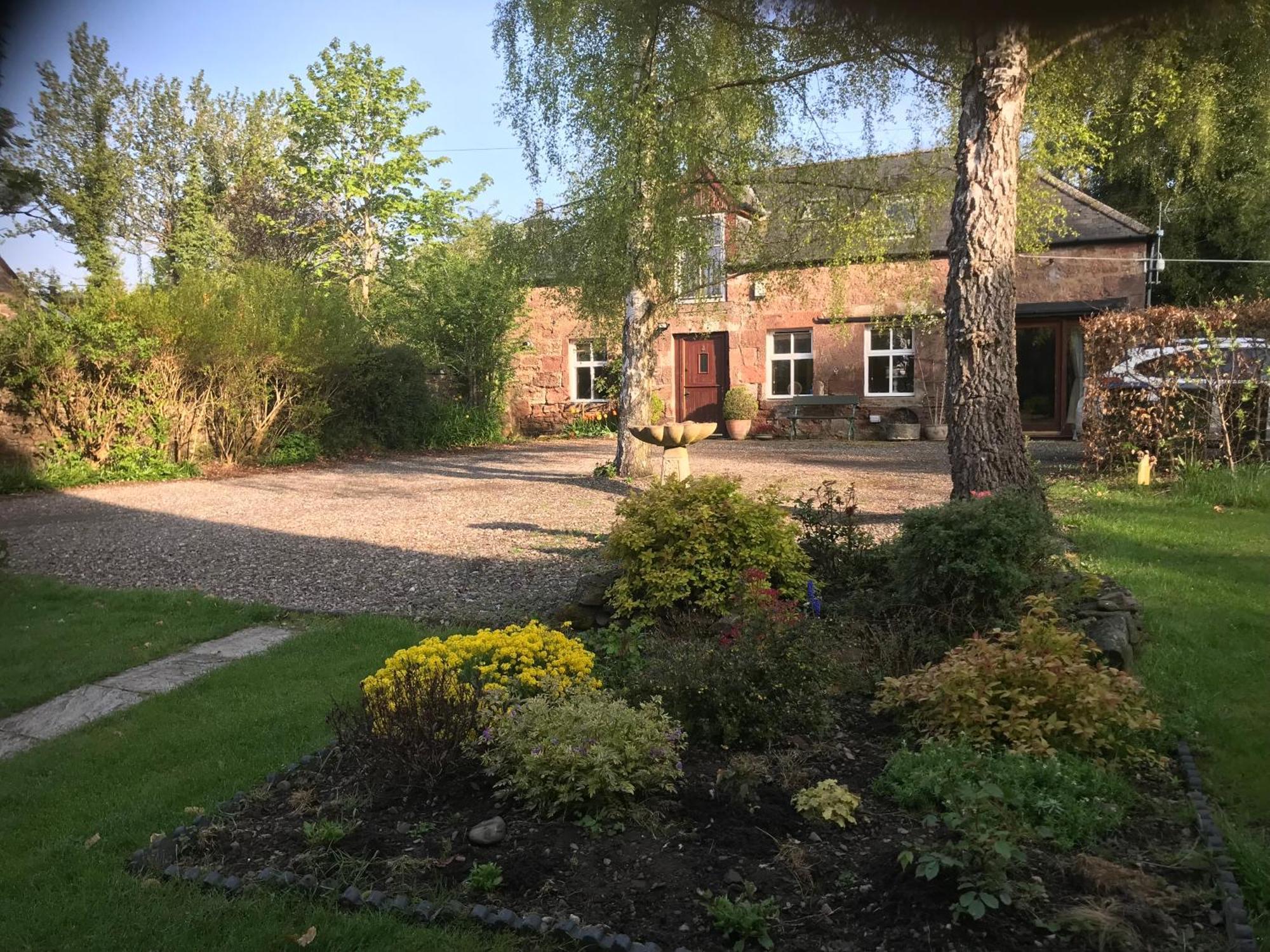 Apartment The Coach House At Riverlea